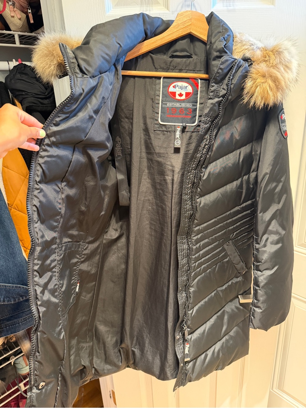 Pajar Women’s Black Quilted Down Parka with Real Fur Hood. Detachable fur/hood - Picture 2 of 16